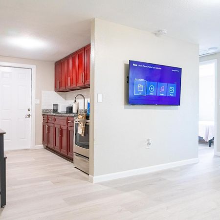 University Serenity Suites Tampa Dış mekan fotoğraf