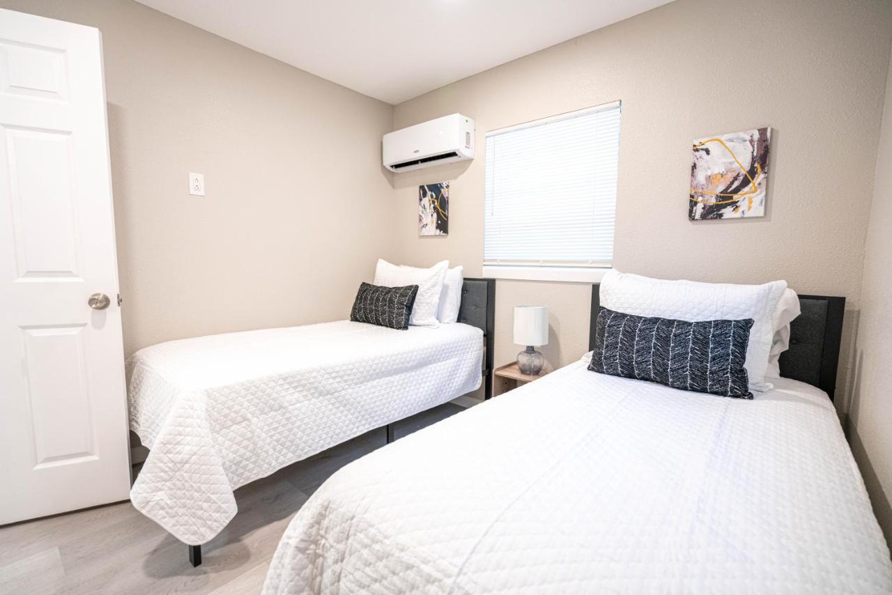 University Serenity Suites Tampa Dış mekan fotoğraf